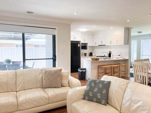 Glen's Gibson St Getaway