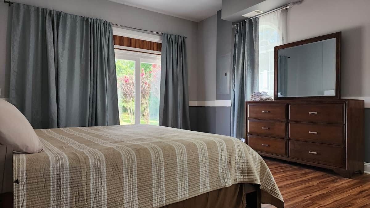 1 quarto, ferros/tábuas de passar roupa, Wi-Fi de cortesia