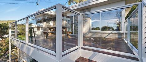 コンフォート ハウス シービュー | バルコニー