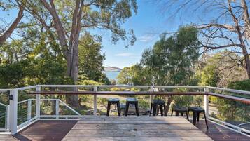 Comfort House, Sea View | Balcony view