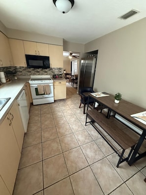 Microwave, oven, stovetop, dishwasher