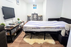 1 Schlafzimmer, Bügeleisen/Bügelbrett, kostenloses WLAN, Bettwäsche