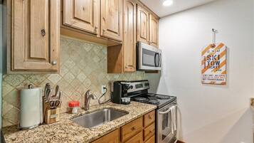 Microwave, oven, stovetop