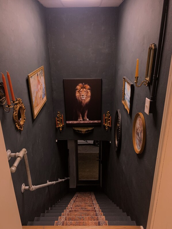 Interior - Studio 101-Cozy 1-bedroom apartment in charming Byrdstown (Byrdstown)