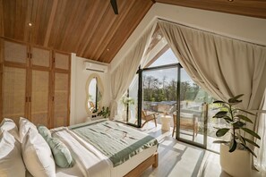 Luxury Villa, 1 Bedroom, Pool View