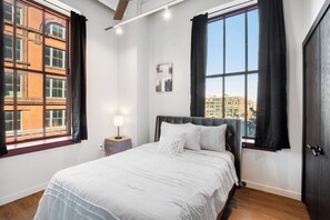 2 chambres, fer et planche Ă repasser, Wi-Fi gratuit, draps fournis