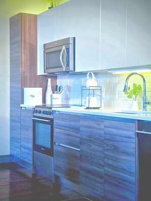 Microwave, oven, stovetop, dishwasher