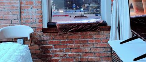 1 غرفة نوم ومكواة/لوح كي وواي فاي وملاءات أسرّة