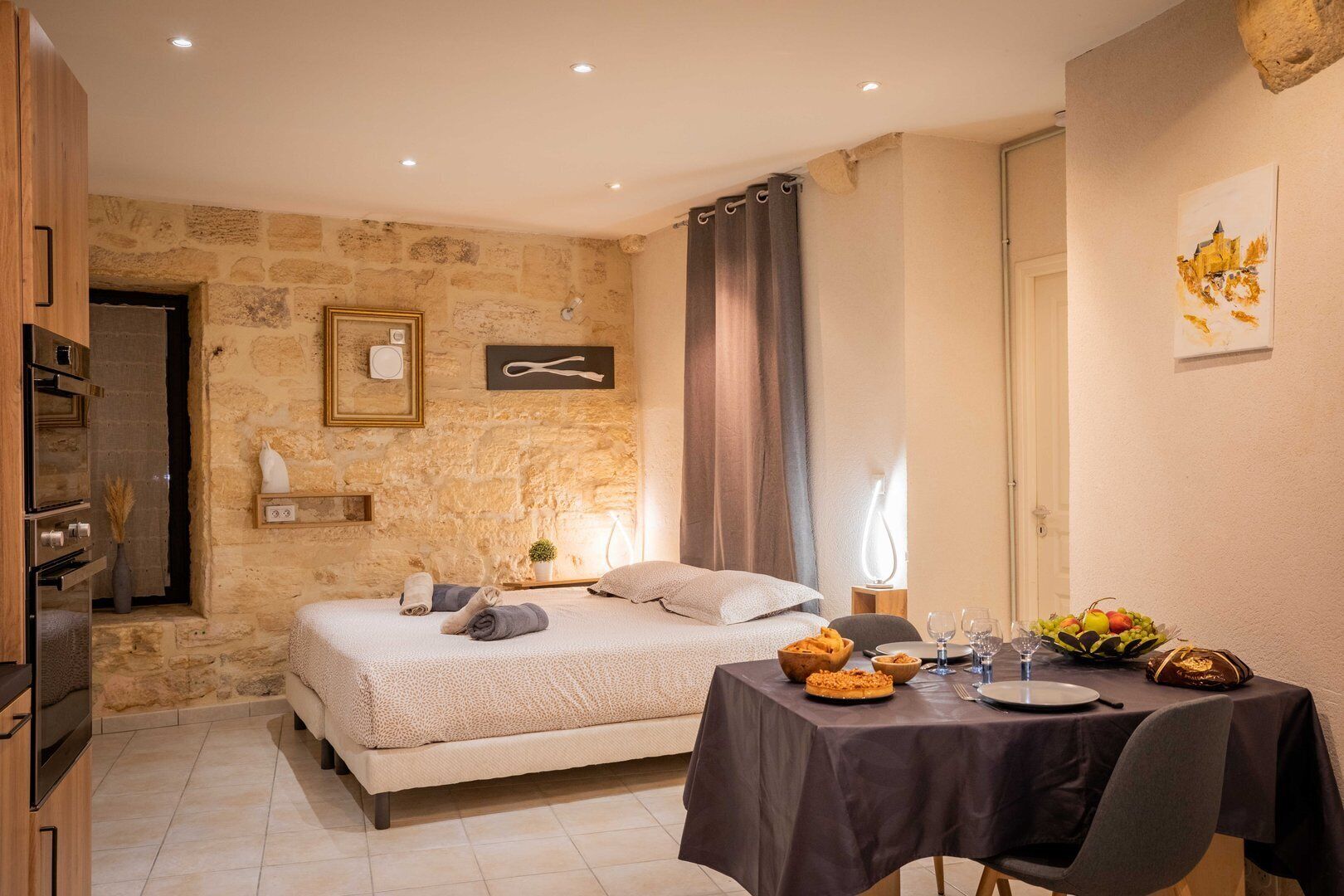 Iron/ironing board, Internet