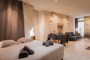 Iron/ironing board, Internet