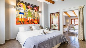 1 bedroom, iron/ironing board, WiFi (free), bed sheets