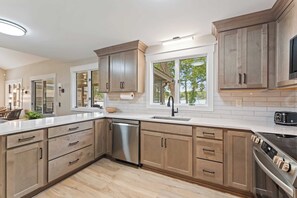 House (3 Bedrooms) | Interior - Lake Norman Waterfront Home w/ Covered Porch, Sunset Views & Easy Access to Dining, Shopping & Uptown Charlotte Adventures Sunsets on Shoreline (Mooresville)