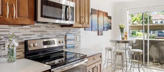 Coastal Retreat With Pool, Hot Tub, BBQ Patio & Minutes to Dana Point Harbor, Monarch Beach, Laguna Beach & Golf Courses Ritz Pointe Condo