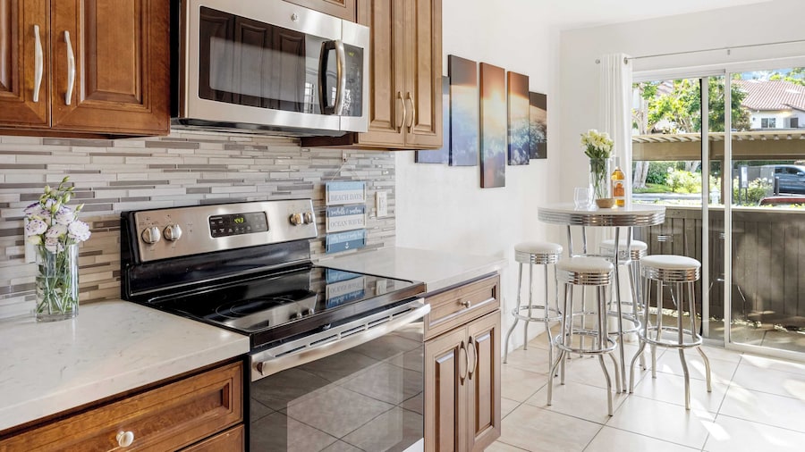Coastal Retreat With Pool, Hot Tub, BBQ Patio & Minutes to Dana Point Harbor, Monarch Beach, Laguna Beach & Golf Courses Ritz Pointe Condo
