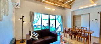 NEW | Central Nago | Near Junglia, Pineapple Park | BBQ | Sleeps 8