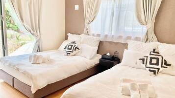 2 bedrooms, iron/ironing board, travel cot, free WiFi
