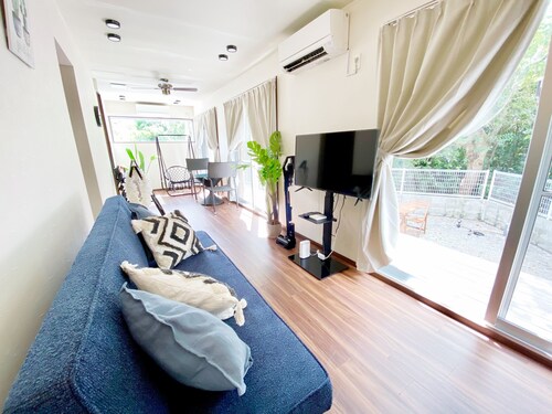 New Opren ] 16 min. drive to Jangria! 9 minutes drive to Churaumi! BBQOK ! Container house