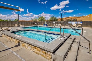 A heated pool - Townhome in Rim Village w/red rock views, community pool & hot tub (Moab)