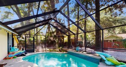 Home with private pool, fenced in yard, dog-friendly, walk to beach