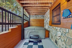 Bain à remous intérieur