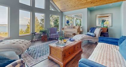 Luxurious water view home surrounded by wildlife and a private hot tub