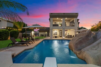 Northstar Zen Luxe Retreat- Sleeps 16 - Pool - Rock Waterslide - Spa - Game Room