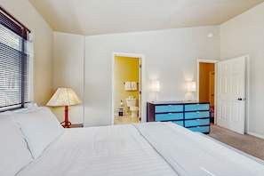 3 bedrooms, Internet, bed sheets