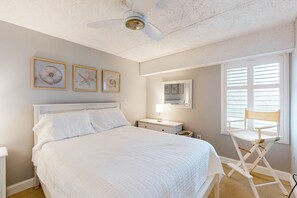 1 chambre, fer et planche à repasser, accès Internet, draps fournis