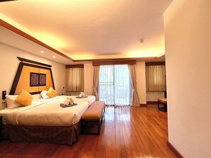 Standard House, 2 Bedrooms, Courtyard View