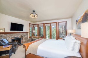 3 habitaciones, escritorio, wifi y ropa de cama 