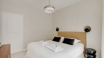 Appartement | 1 slaapkamer, een laptopwerkplek, een strijkplank/strijkijzer