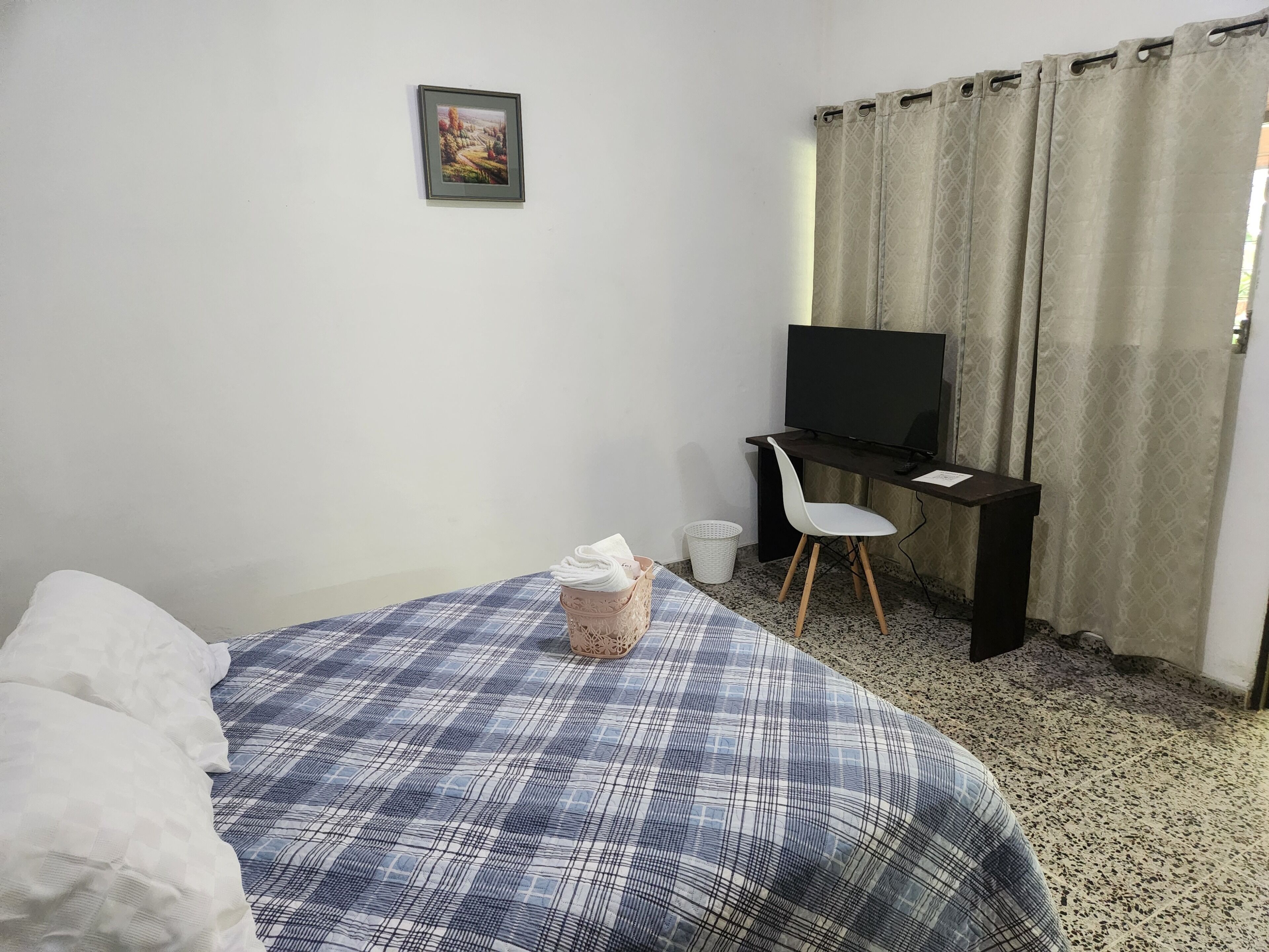 1 bedroom, iron/ironing board, free WiFi, bed sheets