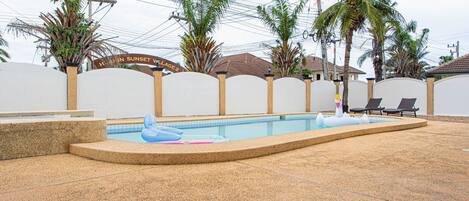 Piscina a l'aire lliure