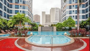 Pool - Amazing 1.5BR unit Connected to Eastwood Mall (Quezon City)