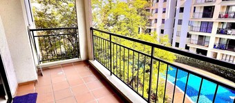 Modern apt in Cali w/ 3 comfy beds & A/C in all rooms for restful stay