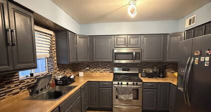 Charming 2-bedroom house in Casa Grande with AC