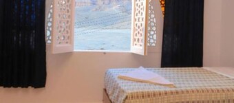 El Hanna Valley View - Charming studio in enjoyable Luxor