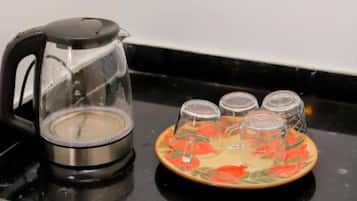 Kaffee und/oder Kaffeemaschine