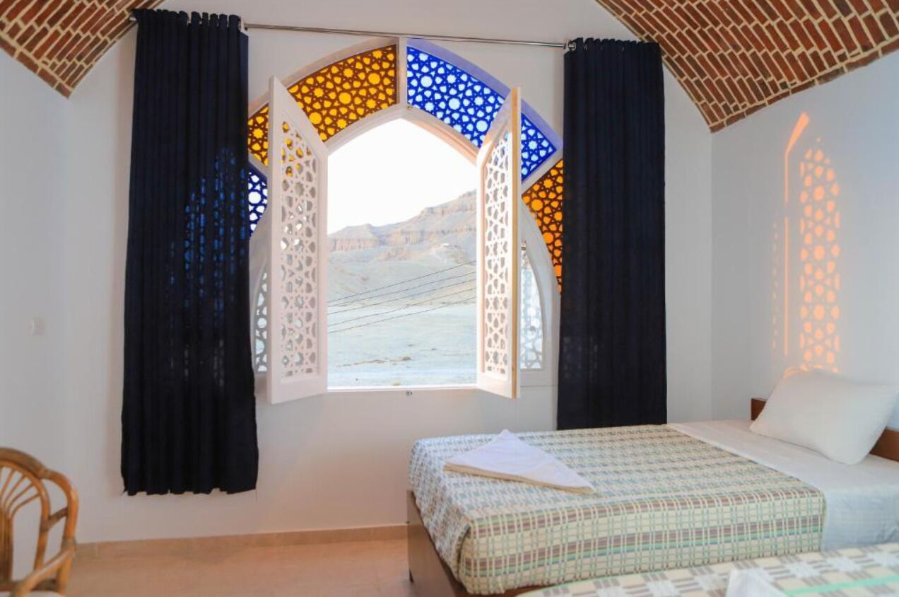 1 bedroom, iron/ironing board, internet, bed sheets