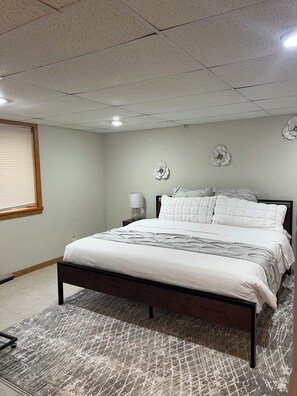 5 chambres, fer et planche à repasser, Wi-Fi gratuit, draps fournis