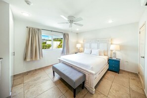 6 slaapkamers, een bureau, reisbedje, gratis wifi