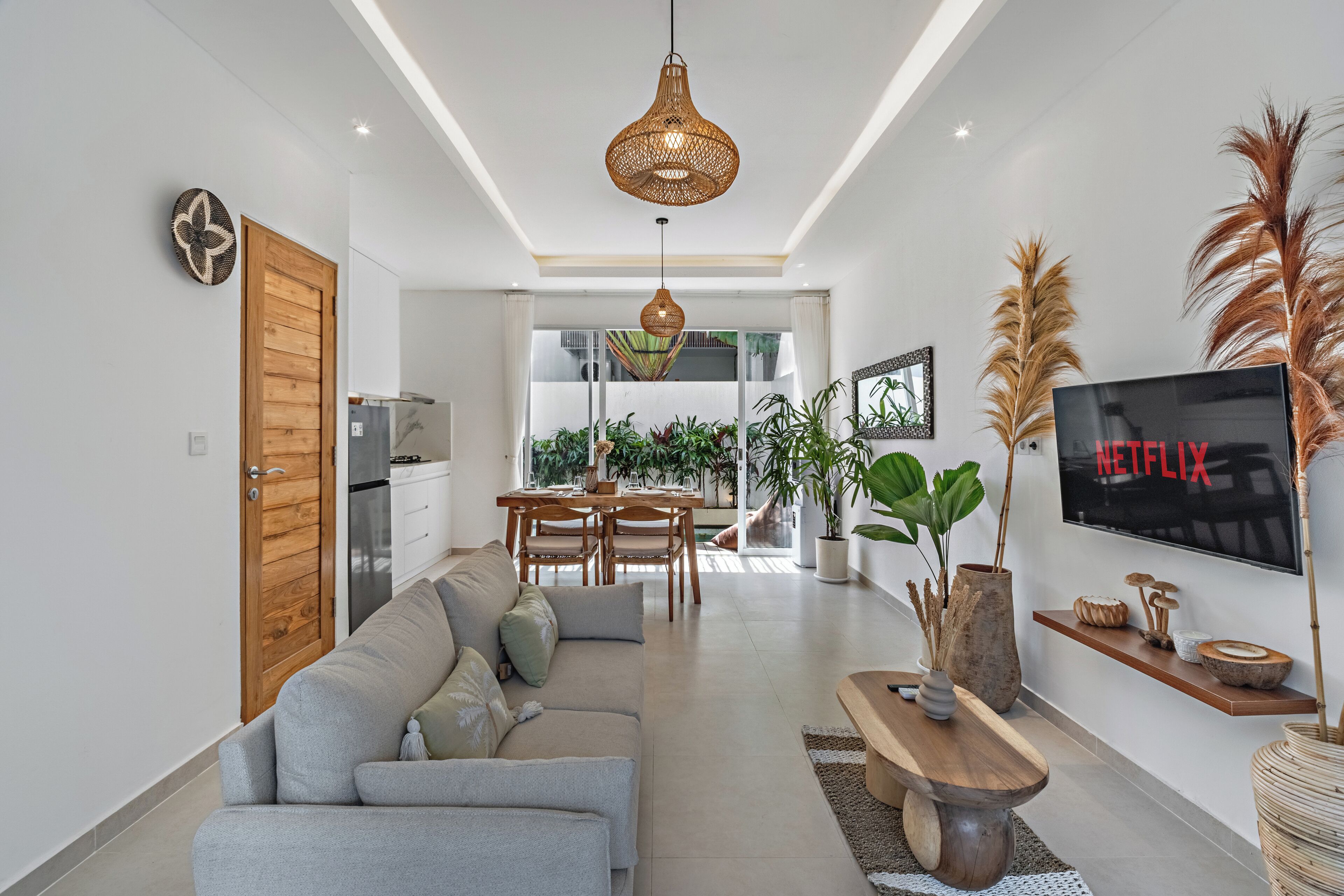 Villa – exclusive, 2 soverom, bassengutsikt | Oppholdsområde | Smart-TV