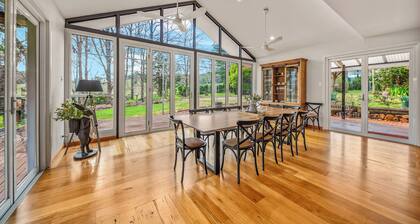 Three Pines on Grange