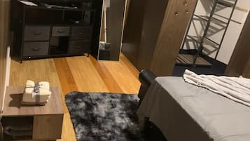1 bedroom, iron/ironing board, free WiFi, bed sheets