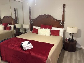 1 chambre, fer et planche à repasser, Wi-Fi, draps fournis