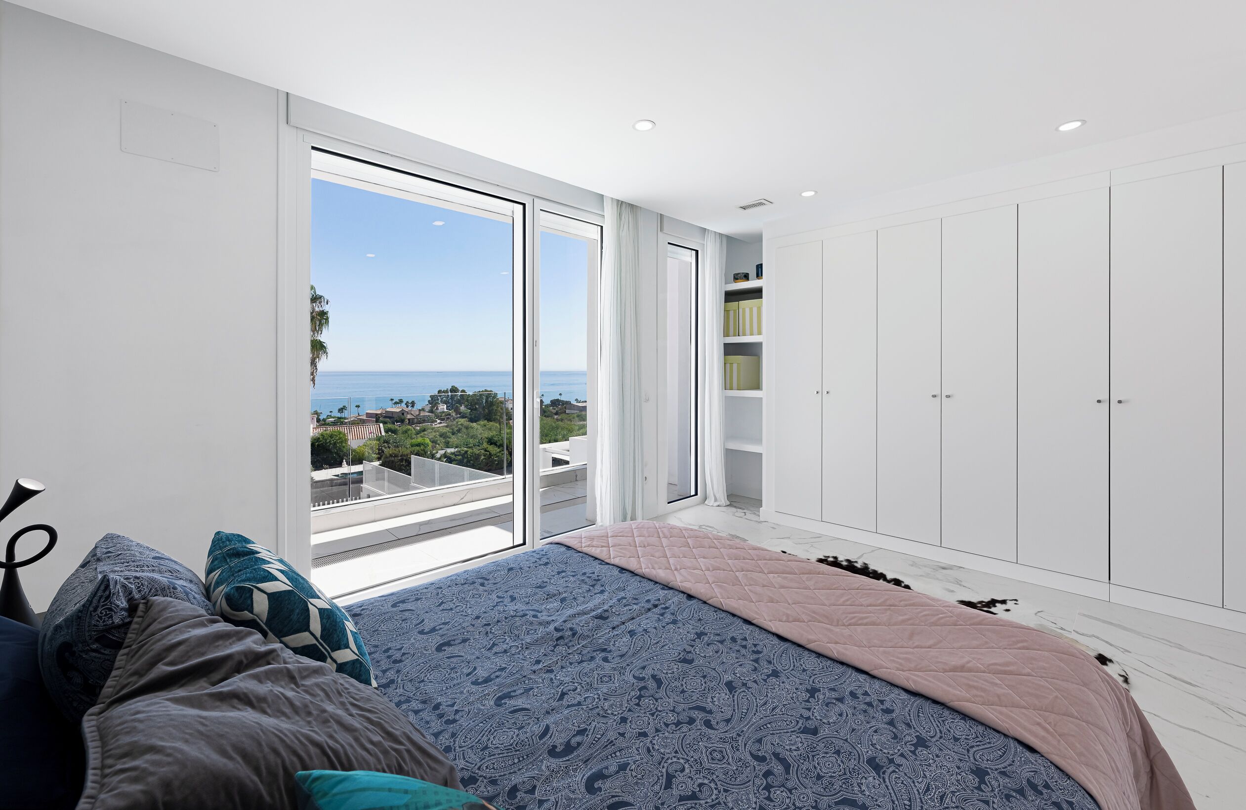 4 chambres, bureau, fer et planche à repasser, Wi-Fi gratuit