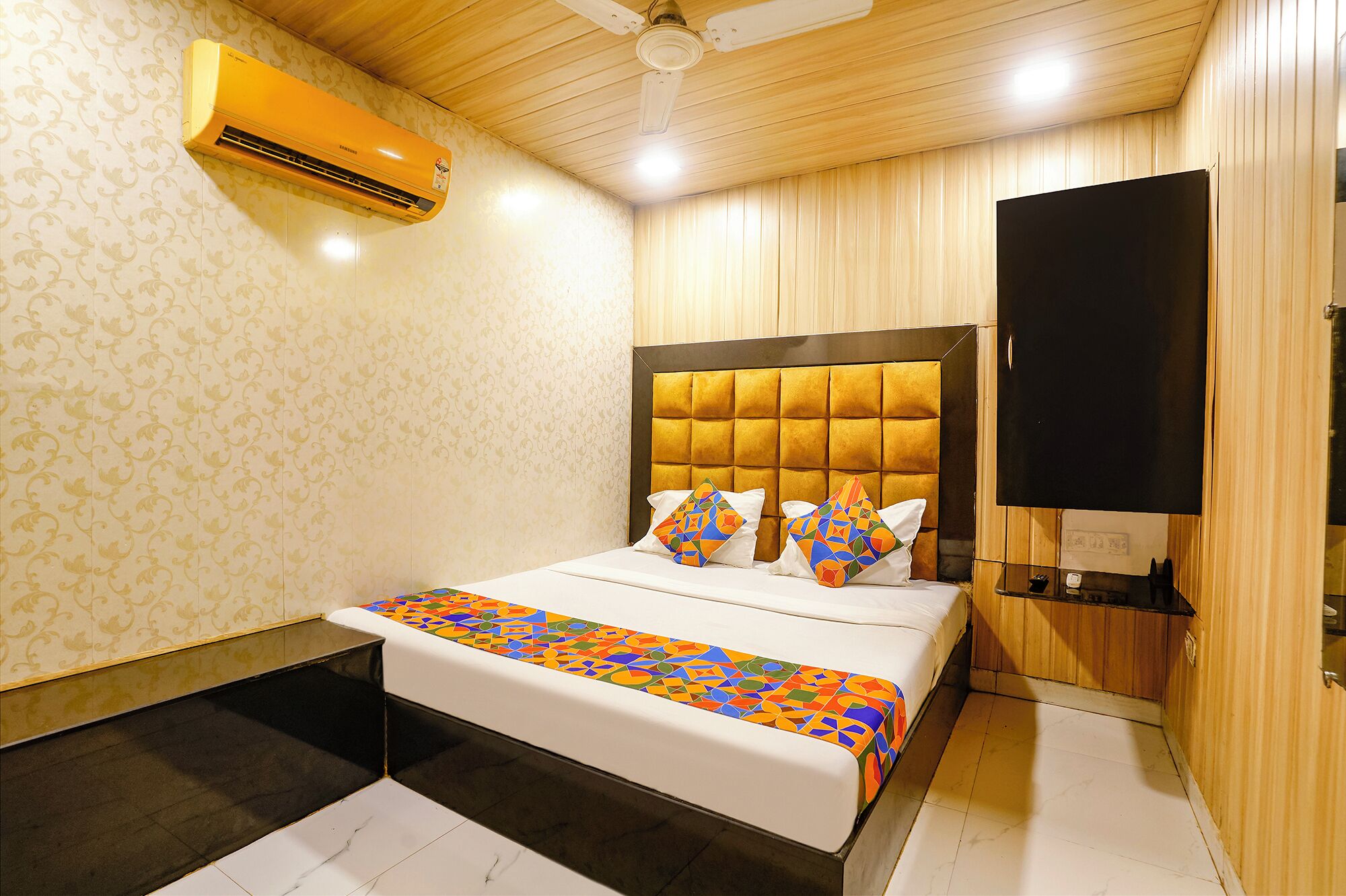 Deluxe-huone | Egyptinpuuvillaiset lakanat, ylelliset vuodevaatteet