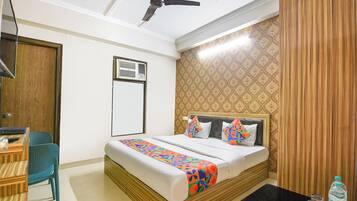 Habitación Deluxe | Sábanas de algodón egipcio, ropa de cama de alta calidad, caja fuerte