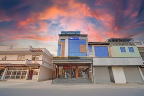Exterior - Fabhotel Kr Inn (Mathura)