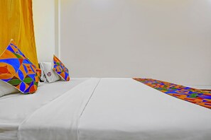 Lakens van Egyptisch katoen, luxe beddengoed, een kluis op de kamer
